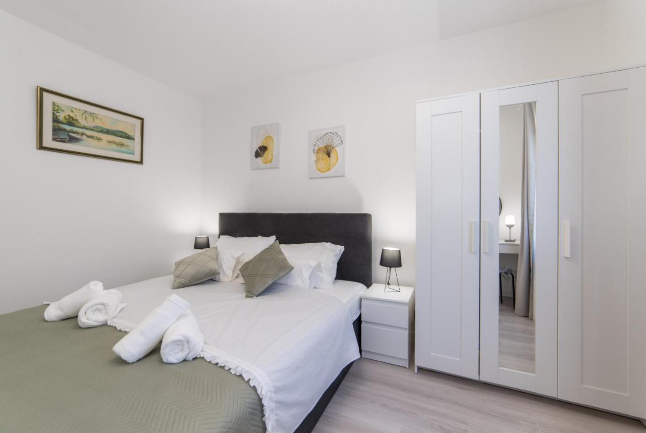 Apartman Porto Ploce  Eksteriør bilde
